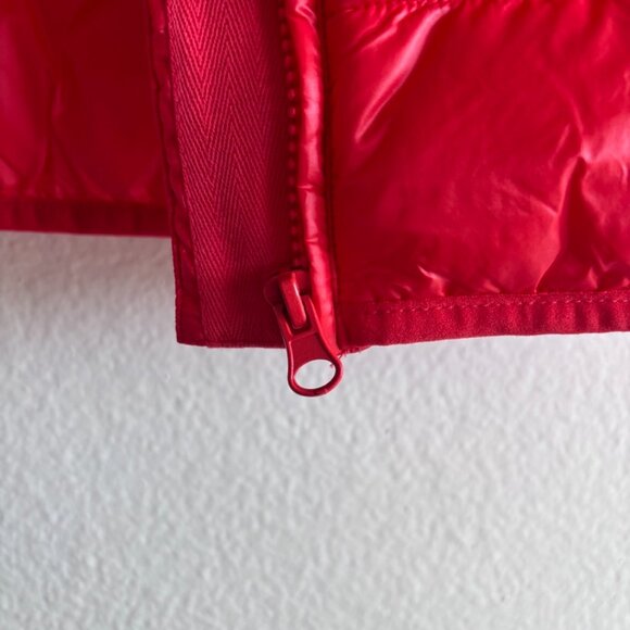 Fabletics Elliot Puffer Vest - RED / LARGE - Picture 4 of 8